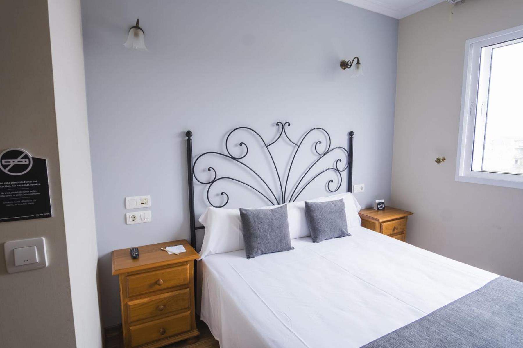 Alda Alpina Hotel บียานูเอบา เด อาโรซา ภายนอก รูปภาพ